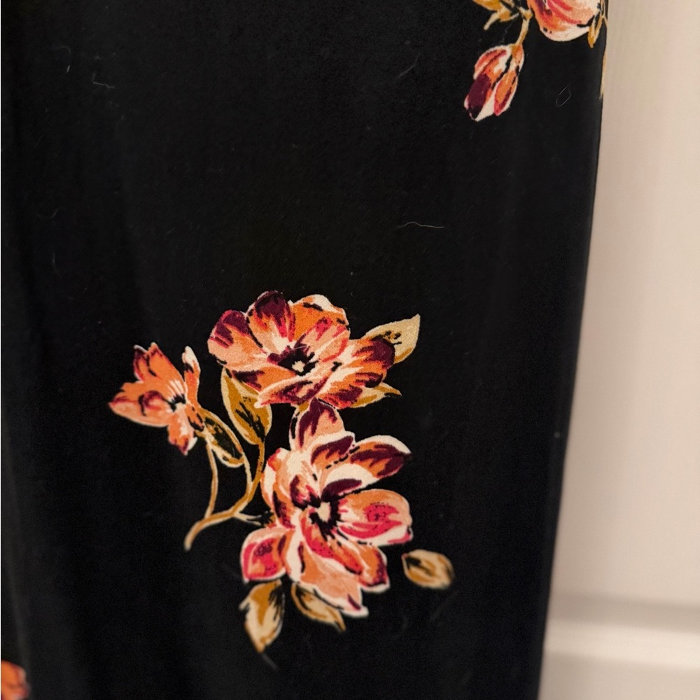 Whimsigoth Boho Nine Britton Black Floral Maxi Dress M Strappy Criss Cross - Picture 11 of 11